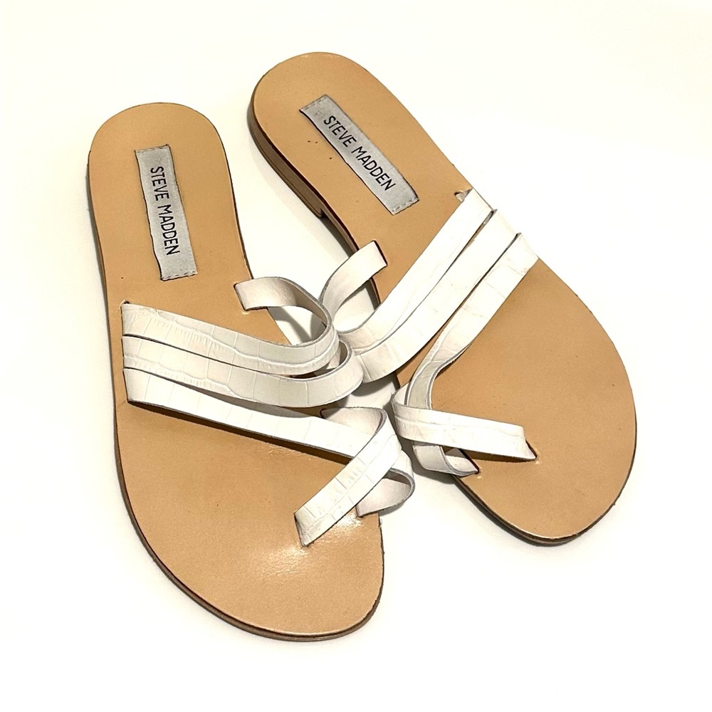 ✨ CLEAR OUT SALE ✨ Steve Madden Ringtone Sandal - Picture 7 of 9